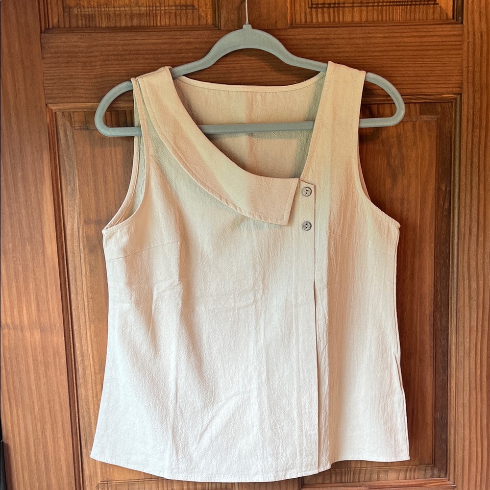 SHEIN Cream Buttoned Tank Top